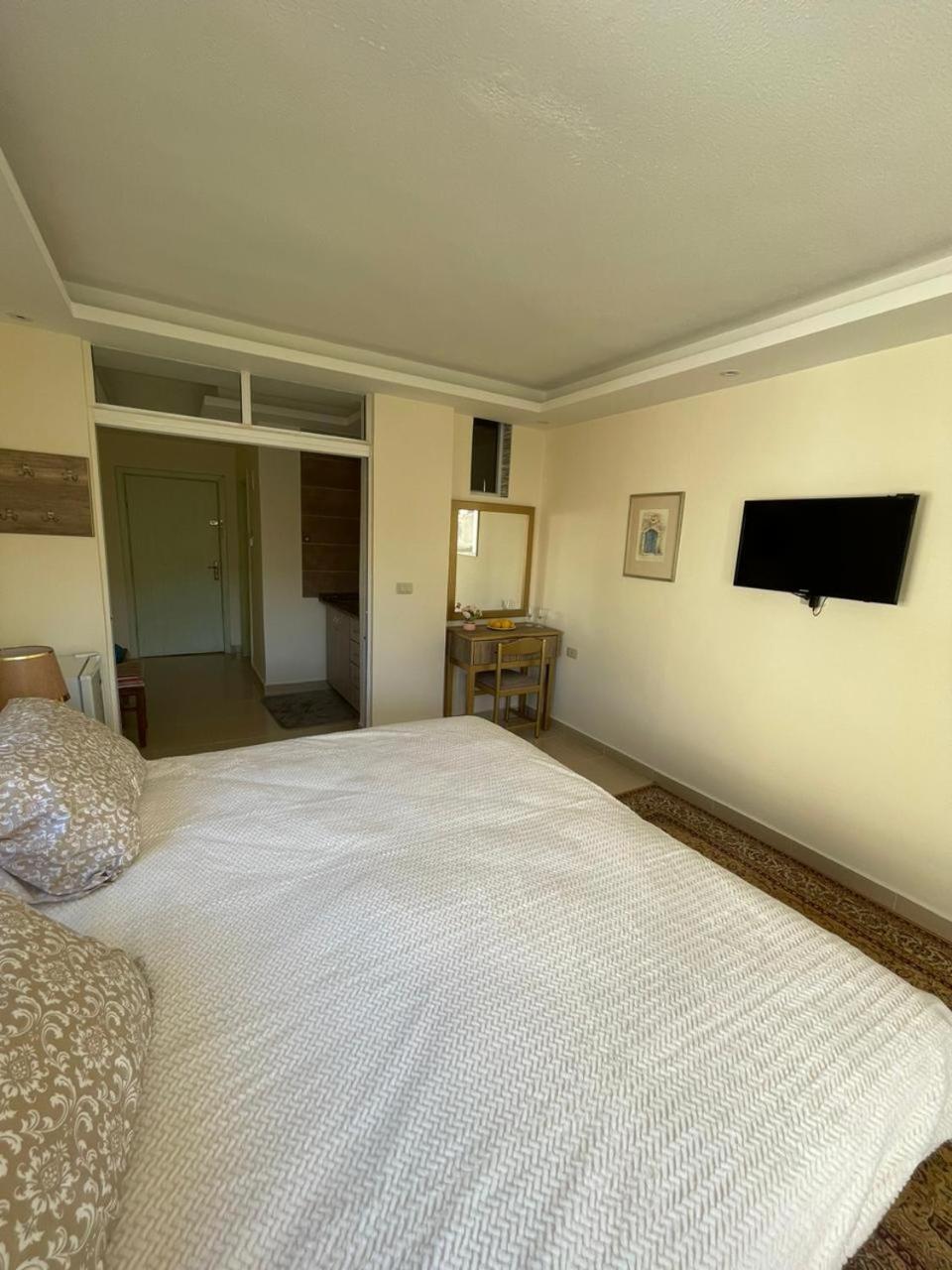 Classy Hostel Madaba Zewnętrze zdjęcie